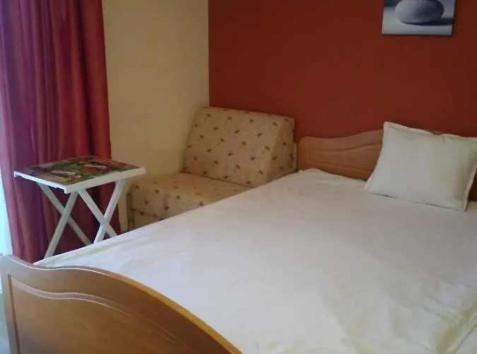 Отель Апартамент в Афродита 1